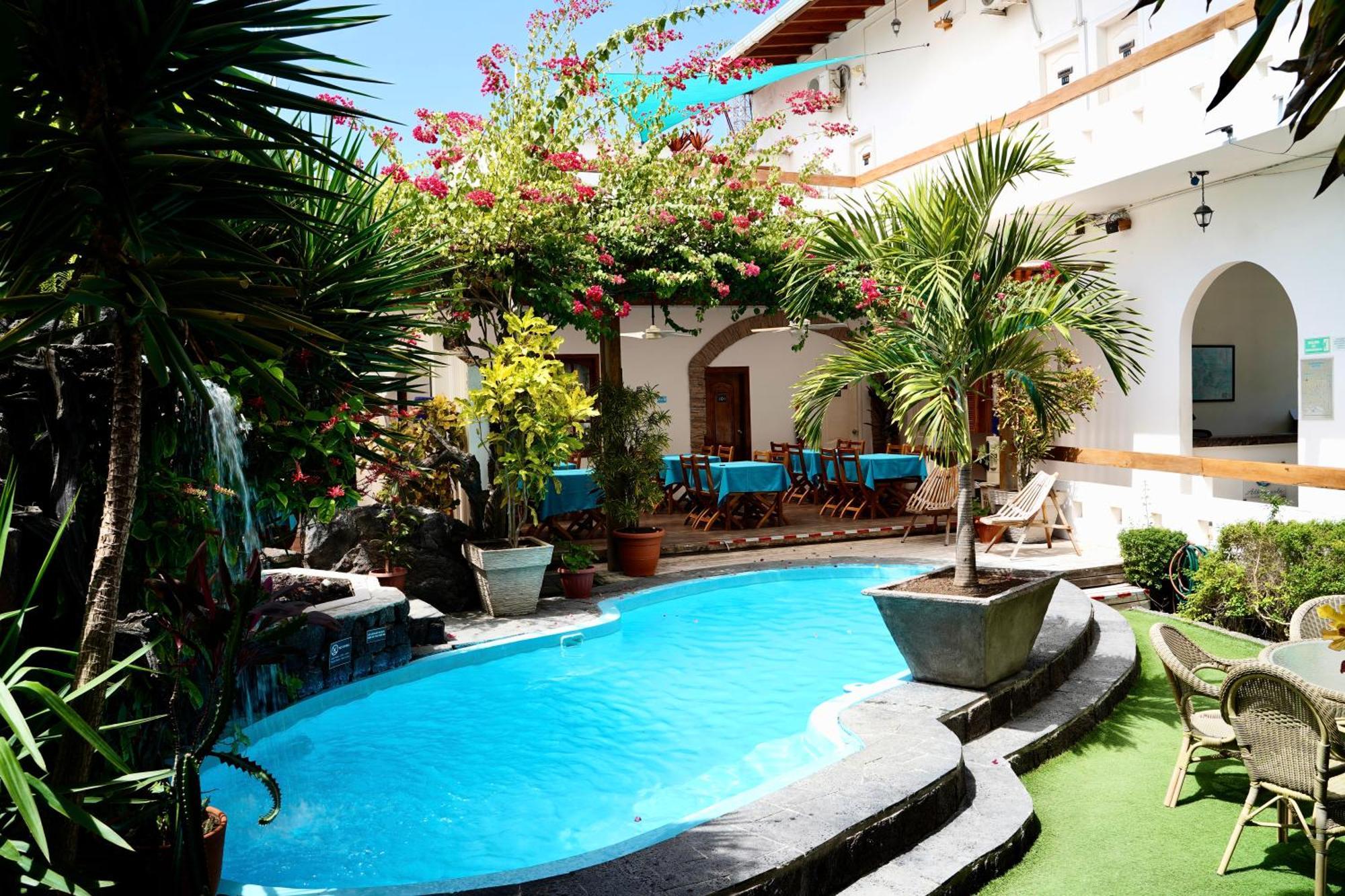 Hotel Albemarle Puerto Villamil Exteriér fotografie
